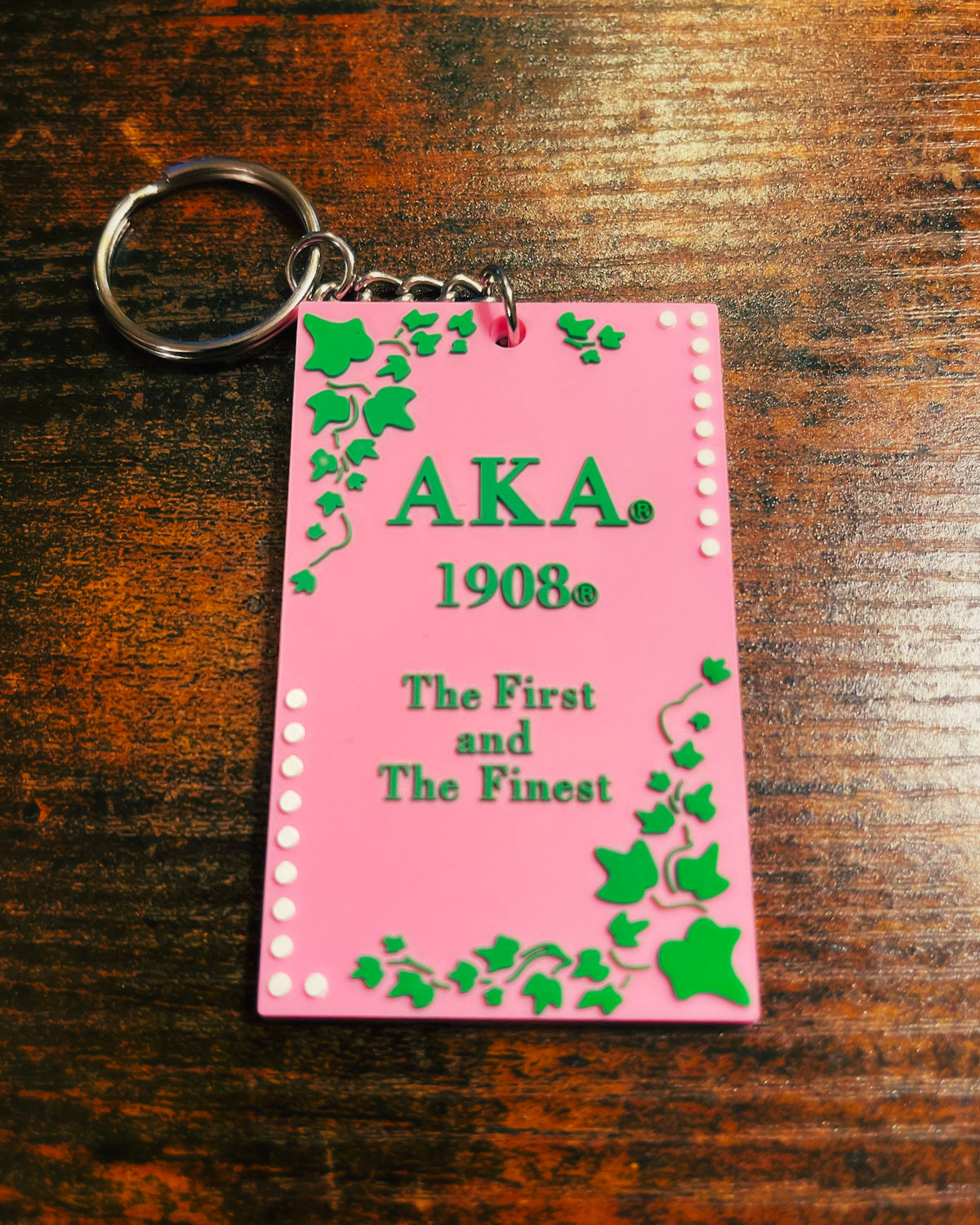 IVY Shield First Collection- Key Chain - 550strong